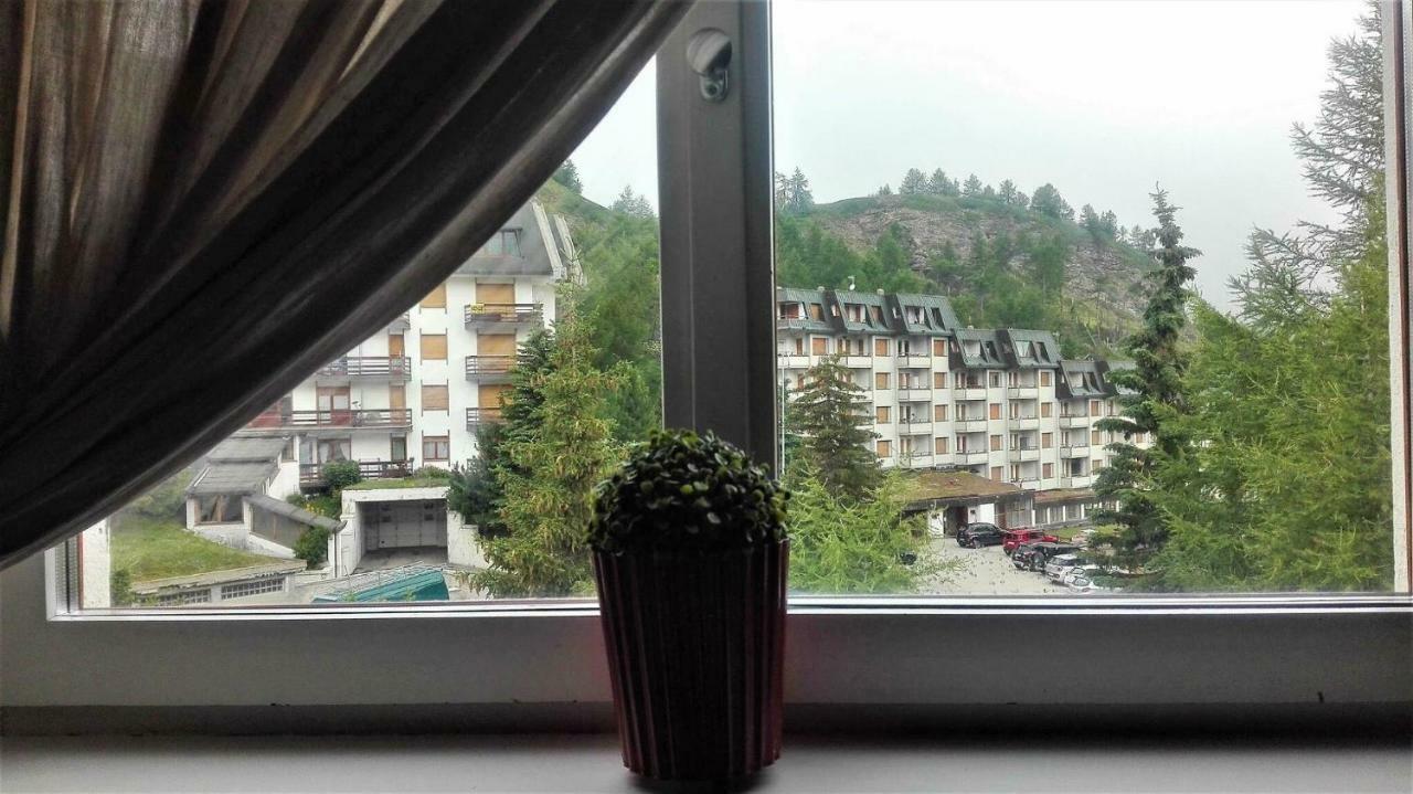 Relax Holiday Colle Colle Sestriere Dış mekan fotoğraf